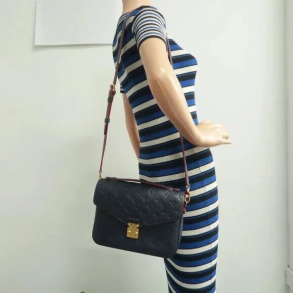 100% Authentic Louis Vuitton Metis Navy Monogram Leather Satchel - Picture 12 of 12